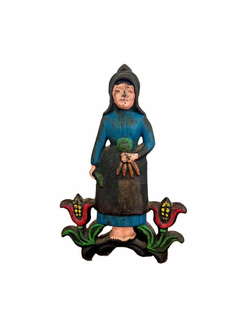 Vintage Wilton Hand-Painted Cast Iron Amish Woman Handle Cover Wall Mount